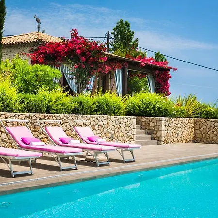 Вилла Le Rondini